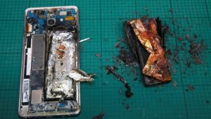  A Samsung Note 7 handset caught fire during a lab test in Singapore 
