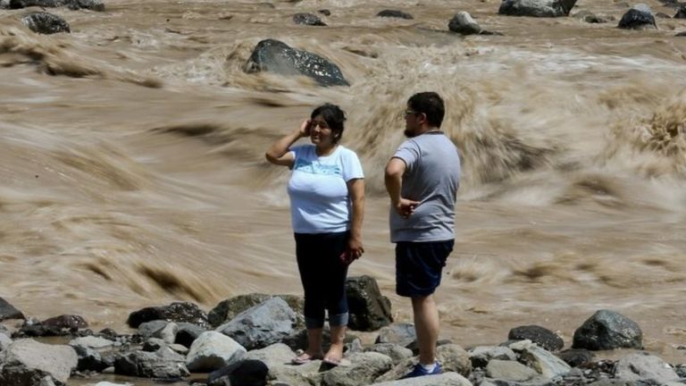  The torrential rain started on Saturday prompting mudslides into the Maipo river 